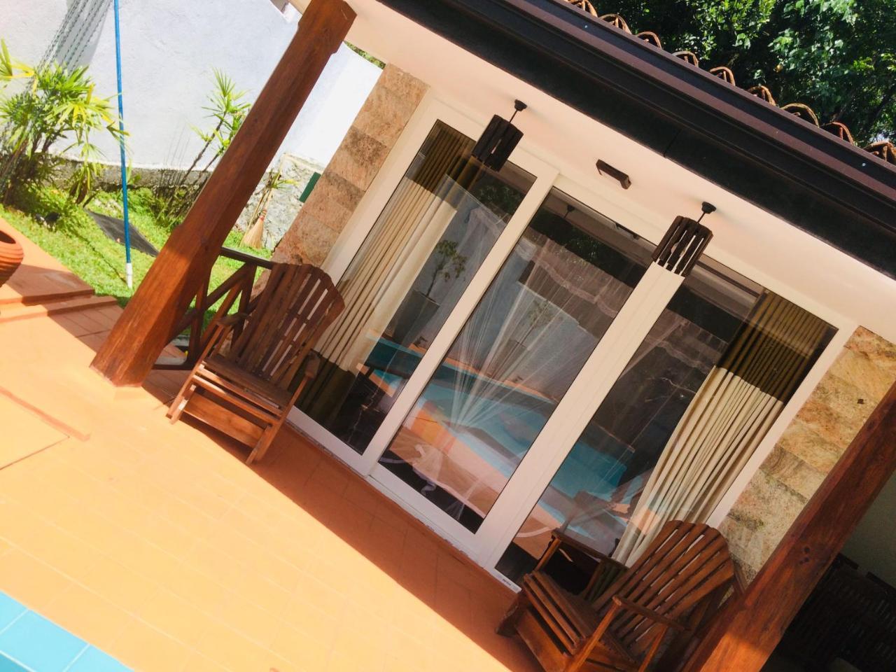 Villa Kandy Eksteriør billede
