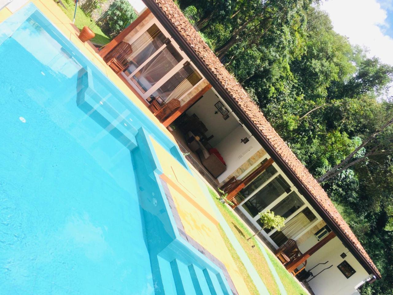 Villa Kandy Eksteriør billede